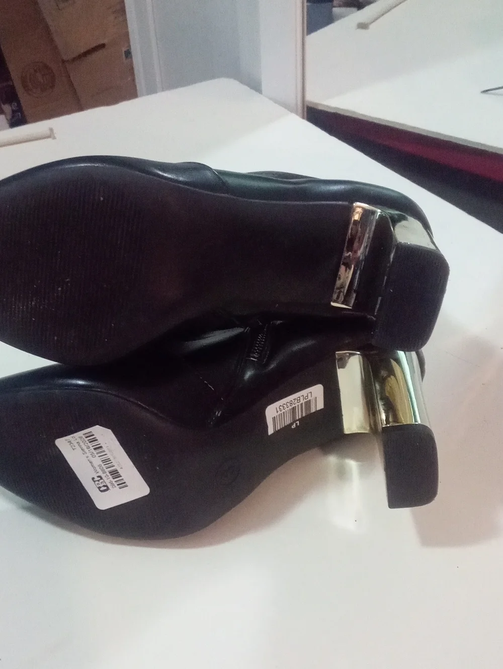 A New Day Black Ankle Boots Sz 8 NWT $45 Contrasting Gold Heel Sienna